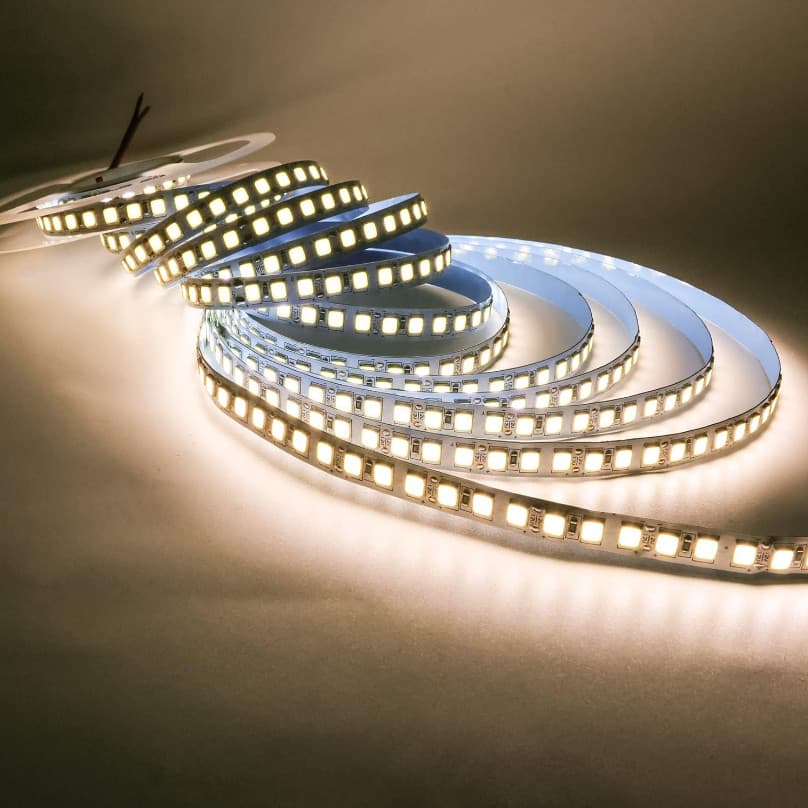 Fita Led 5050 5 Metros Com Controle Remoto  Cor Da Luz Branco-frio Tensão De Operação 12v