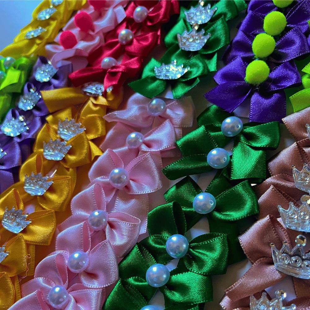 Laços Pet Orelha Cartela 96 unidades Tam M 4cm Coroa Princesa