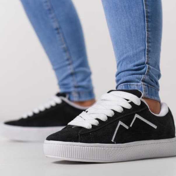 Tênis Urban Classic Tenis Skatista Unisex Conforto e Estilo Atemporal Envio Imediato