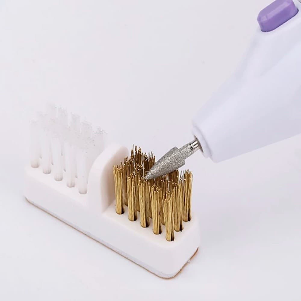 KitEscovinha de aço para limpeza de brocas