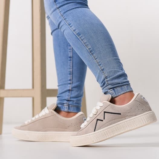 Tênis Urban Classic Tenis Skatista Unisex Conforto e Estilo Atemporal Envio Imediato