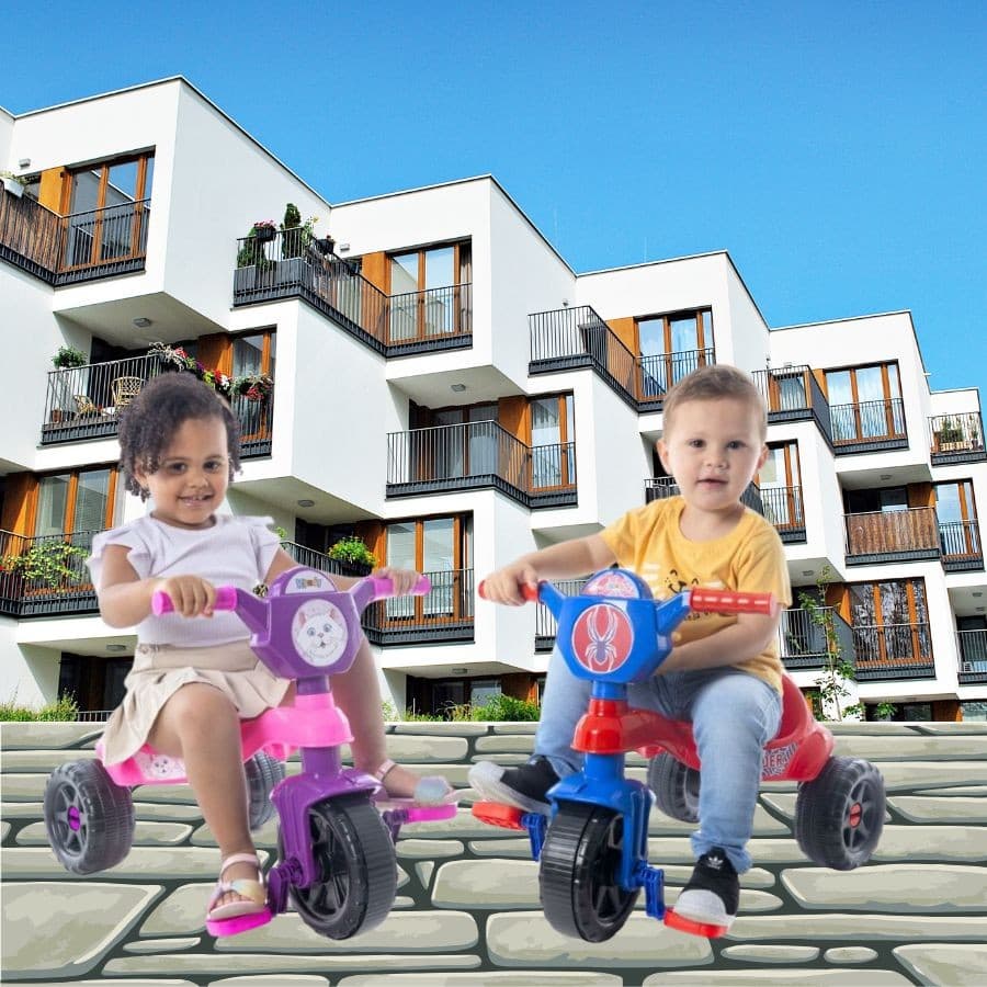 Triciclo de Passeio Infantil Com Haste de Empurrar E Barra de Proteção Kemotoca