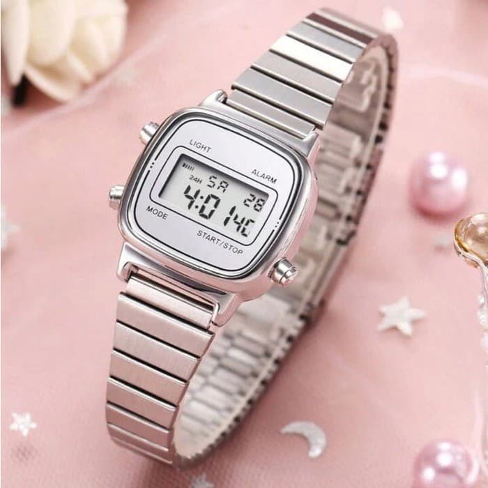 Relógio Feminino Oval Prata Digital Delicado Prova D'água Mulher Moda Feminina