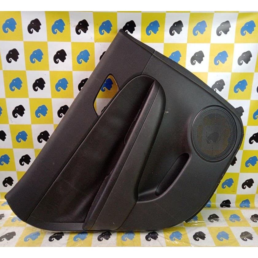 Forro Lateral Porta Traseira Esquerda Hyundai i30 2009-12