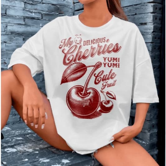 Camiseta Premium em Algodão PuroSISI Camiseta Feminina CHERRYES CEREJA Algodão cropped cereja camisa desenho animado
