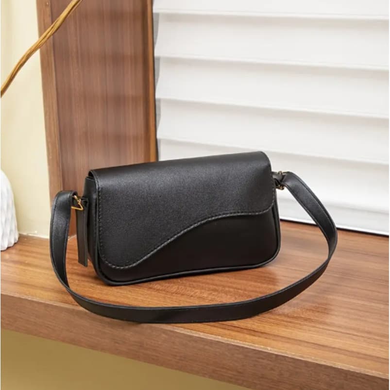 Bolsa Feminina para Usar no Ombro Preta