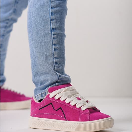 Tênis Urban Classic Tenis Skatista Unisex Conforto Luxo e Estilo Atemporal Envio Imediato