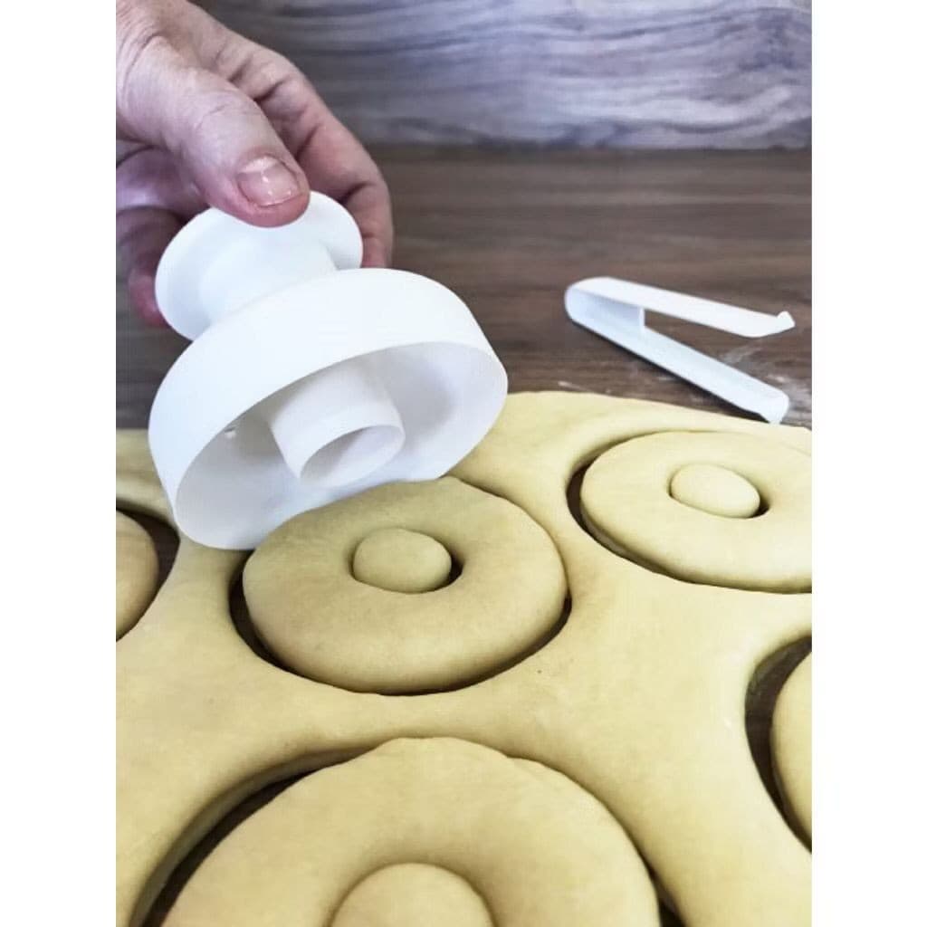 FORMA MODELADOR PARA DONUTS NITRON BRANCO