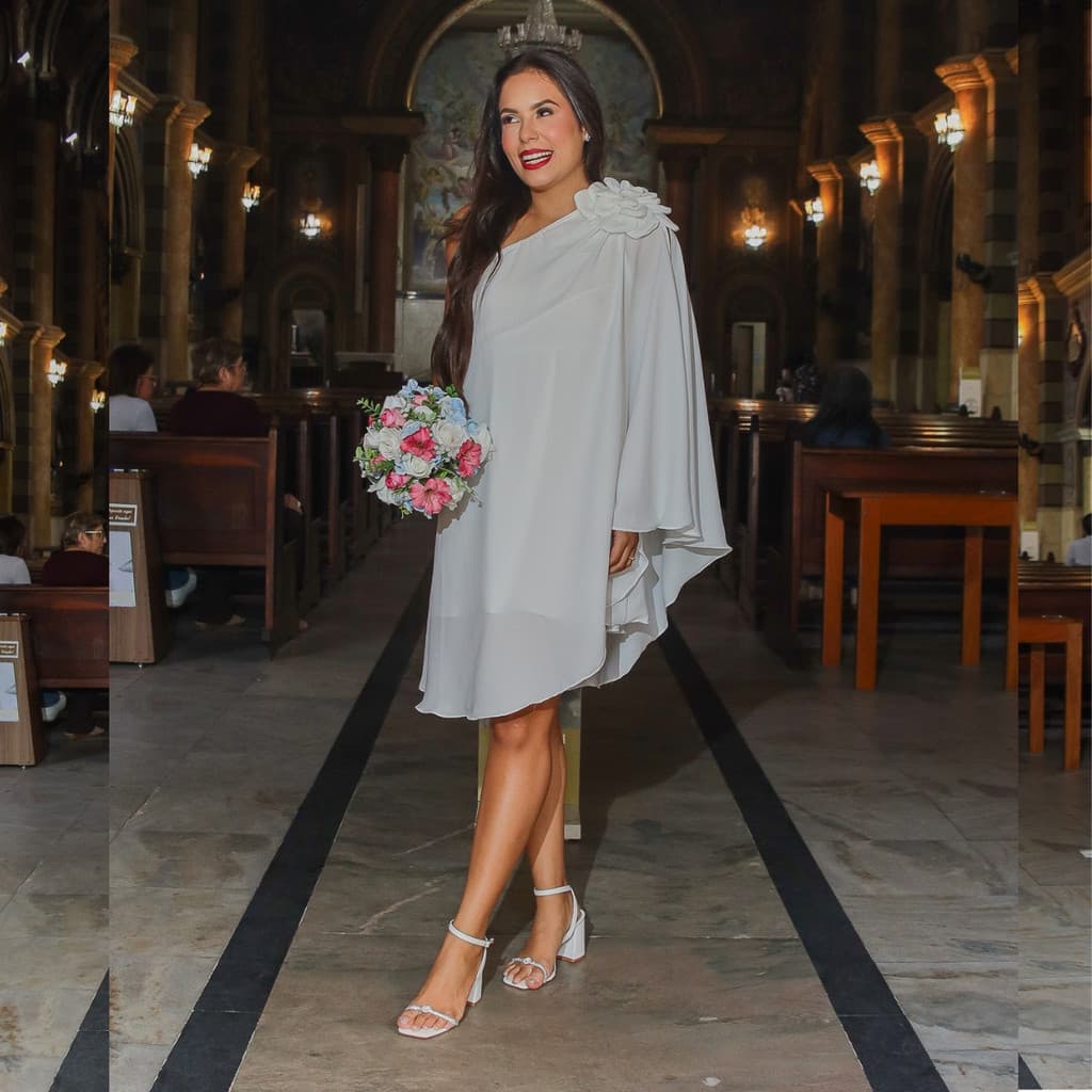 Vestido Curto Branco Noiva Civil Flores Delicado Elegante Feminino Casamento Festa Cerimônia Luxo
