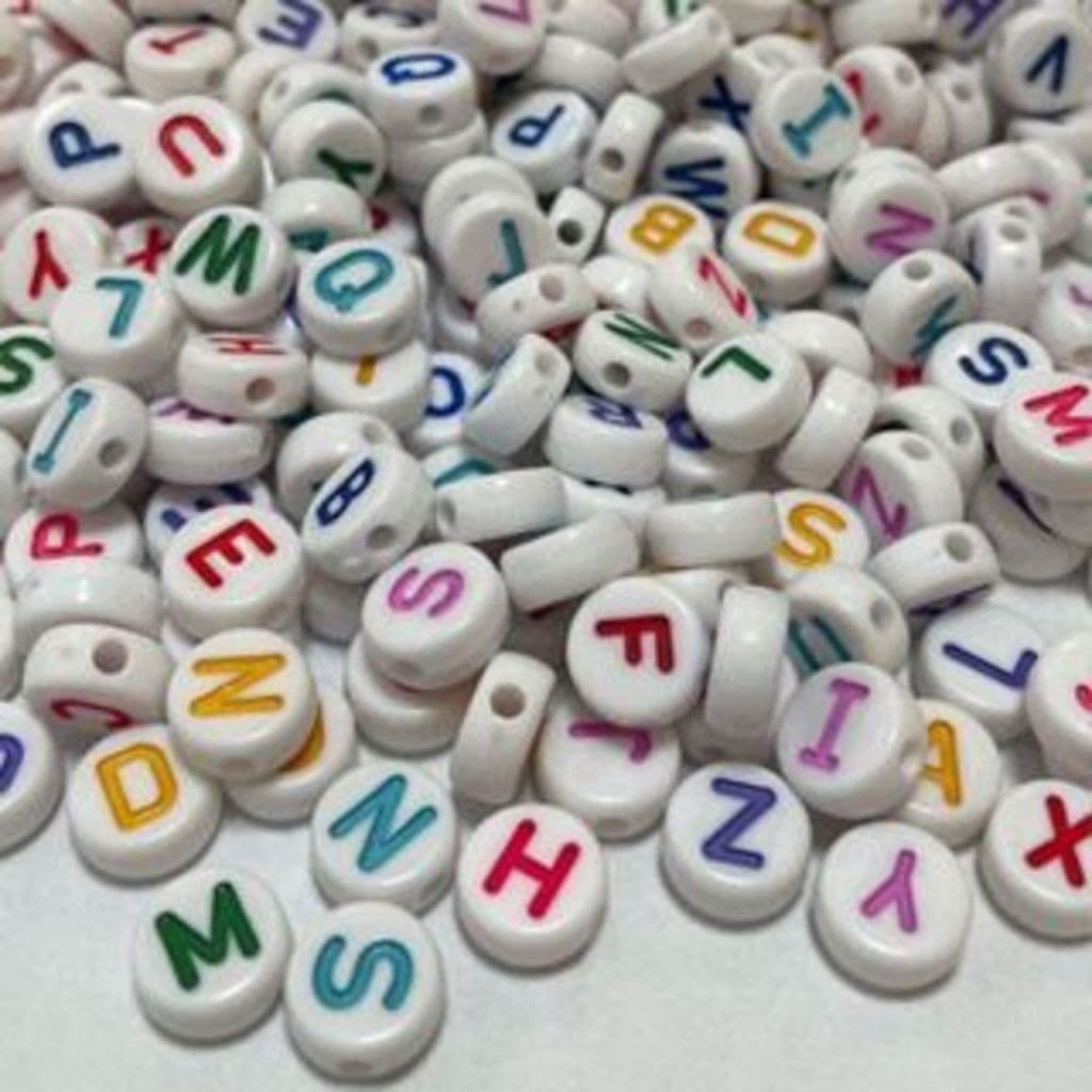 Kit 100g ou 500g Miçangas de Letras Alfabeto Sortidas Pulseiras Colares Chaveiros DIY Artesanato