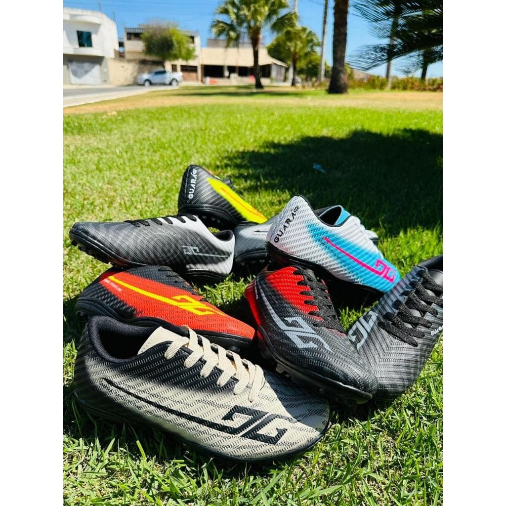 Chuteira SOCIETY Futebol Palmilha masculina colada e costurada LEVE Promoção