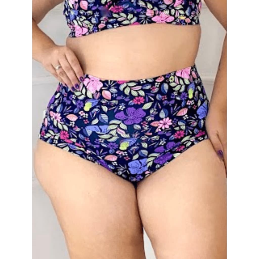 Calcinha Biquíni Cós Super alto Semi Fio duplo Preta flores rosas Midi Size