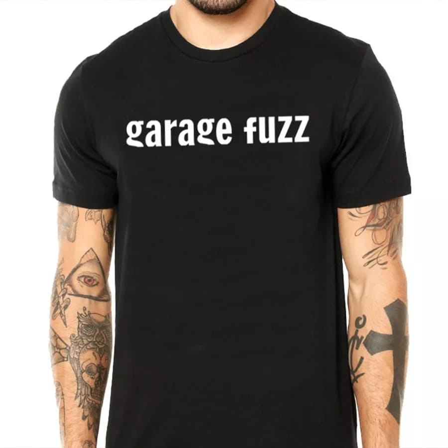 Linda Camiseta Masculina Garage Fuzz - 100% Algodão Premium