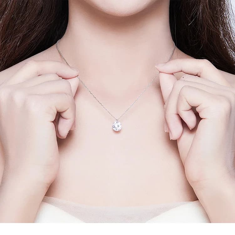 Ponto de Luz Colar de Pedrinha Delicado Versatil Minimalista Pedra de Zirconia Cute Mulher Aço Inox