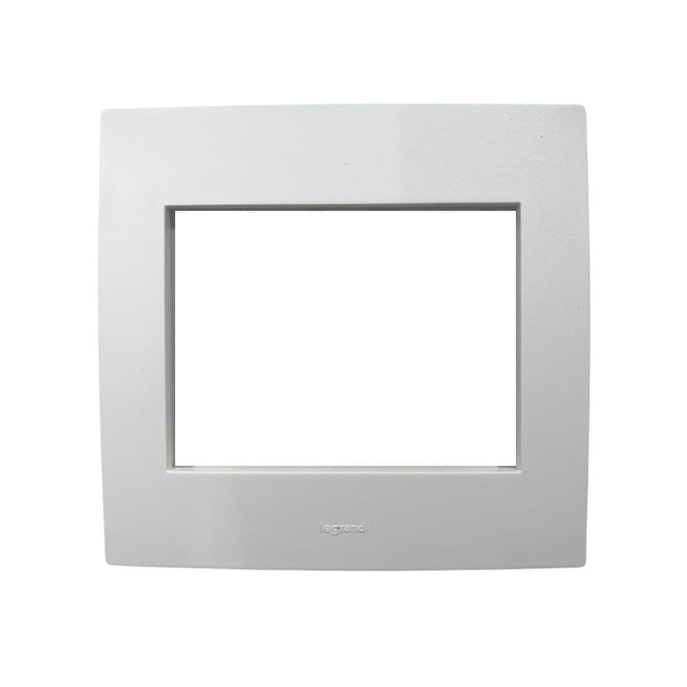 Placa 4x4 para 6 Módulos Branca 685194 - Pial Vela - Legrand