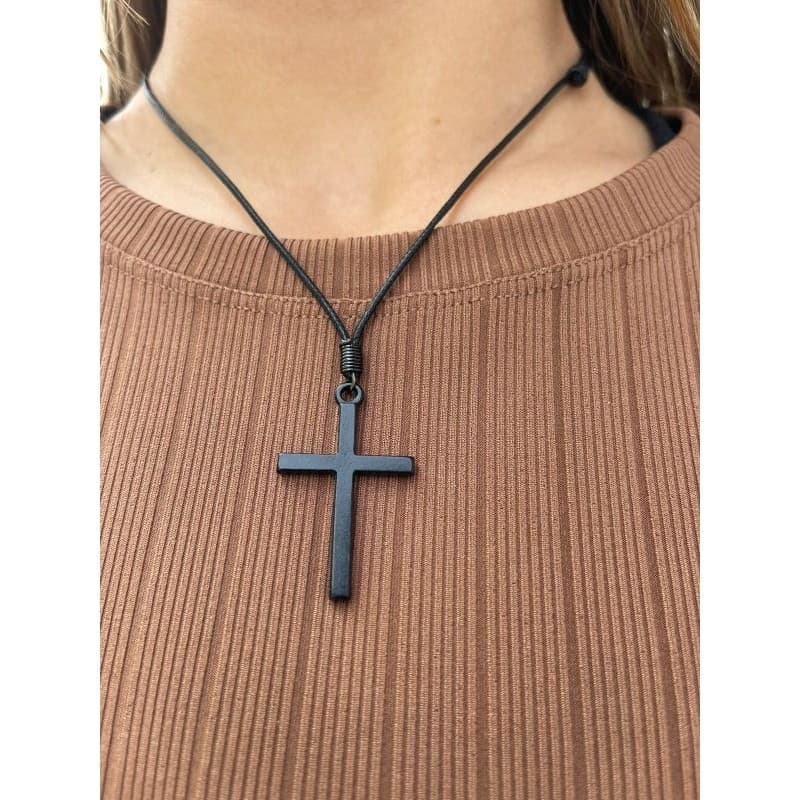 Colar de Cruz Crucifixo Preto Prata Cordão Regulável Masculino Feminino