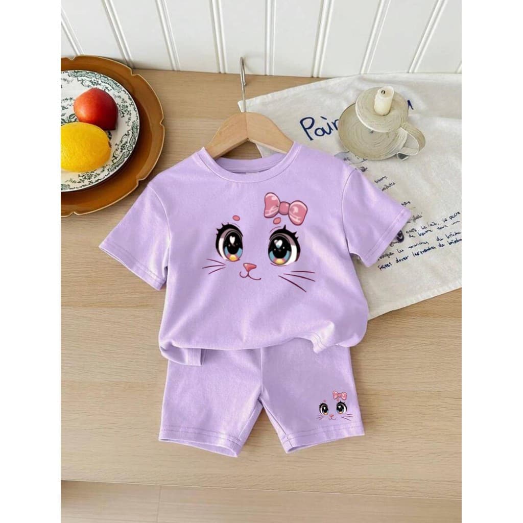 Conjunto de short e camiseta  infantil menina  estampa gatinha