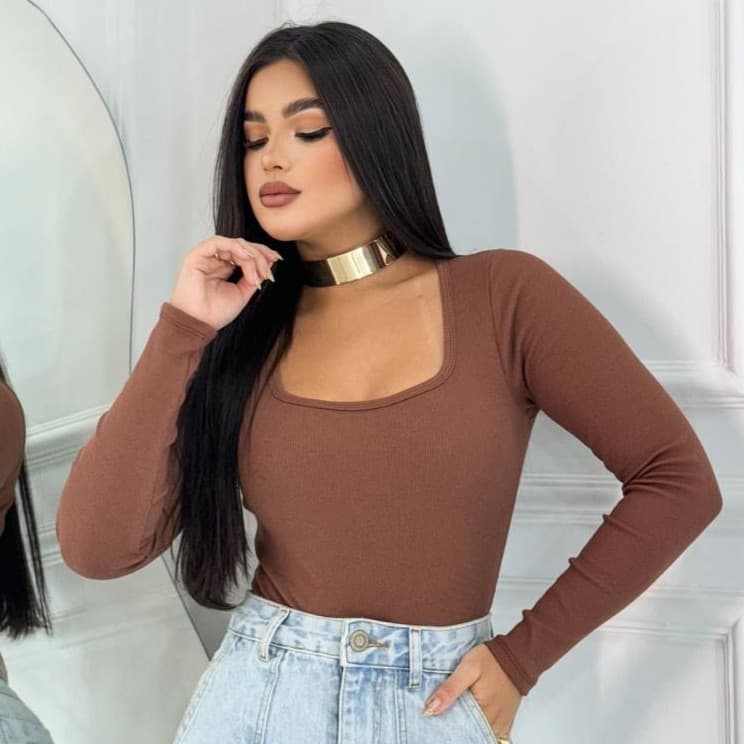 Blusa Feminina Manga Longa Assimétrica Ribana Premium | Decote Quadrado e Caimento Acinturado