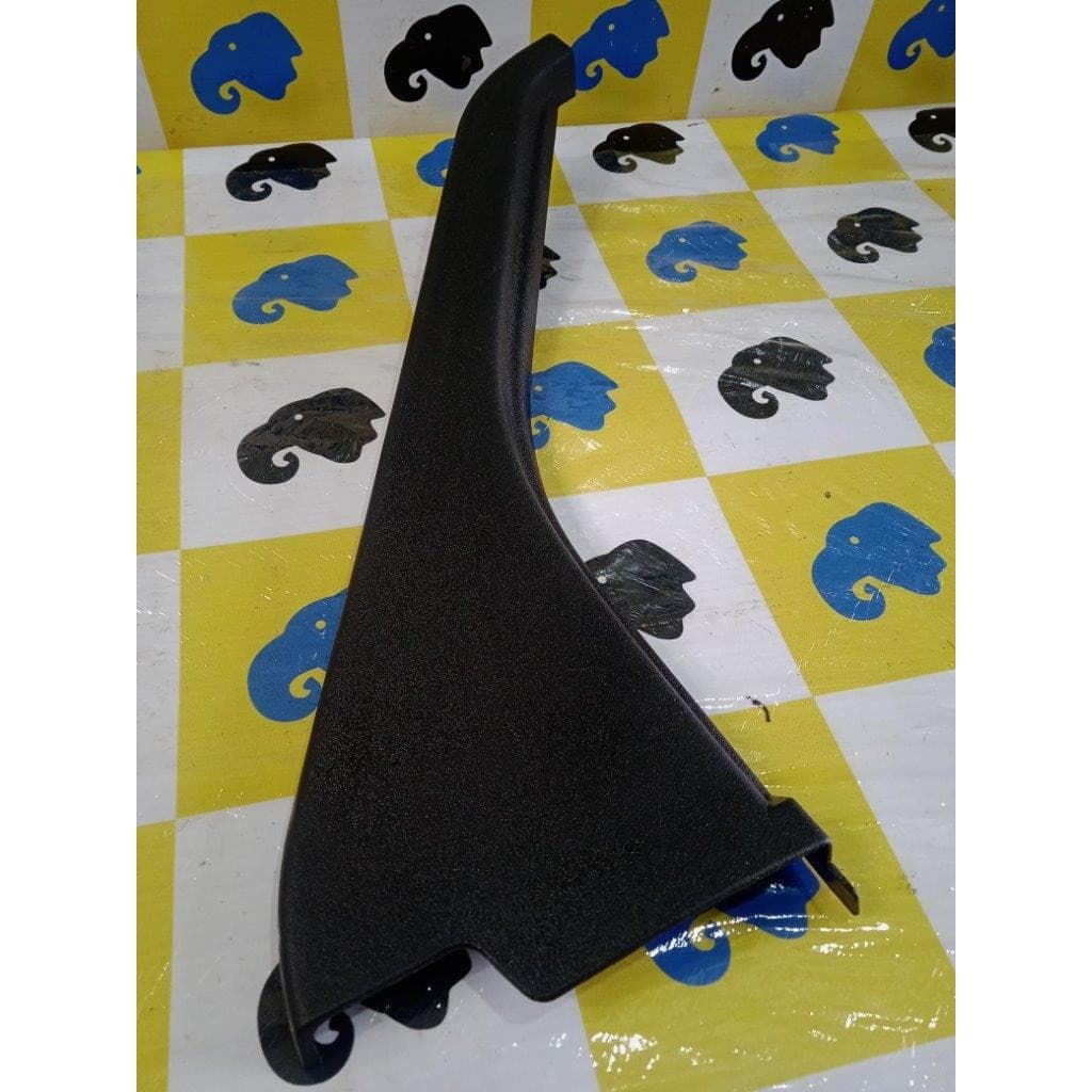 Moldura Interna Da Porta Traseira Esquerda Focus 2009 - 2013