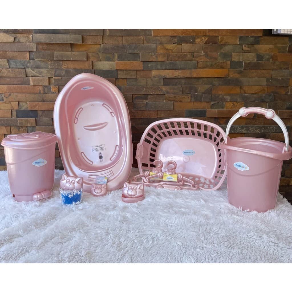Kit Bebê Banho 8 itens Banheira 22 Litros Saboneteira Lixeira Cesto Roupa 25L