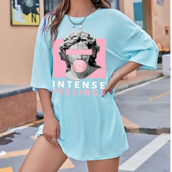 Camiseta Feminina Unissex 100% Algodão Premium Intense Escultura Aesthetic Bolha Chiclete Envio Imediato