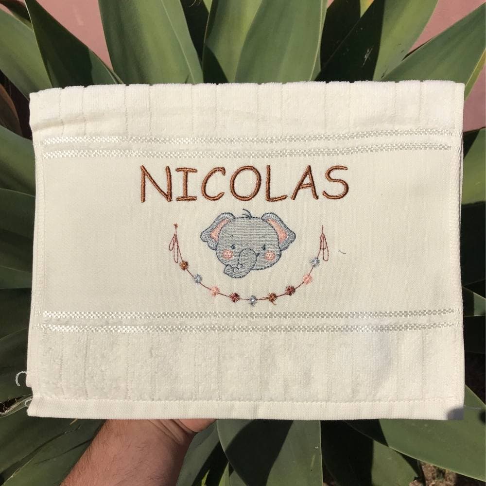Toalha De Boca Safari Boho Elefante Bordada Com Nome Dohler