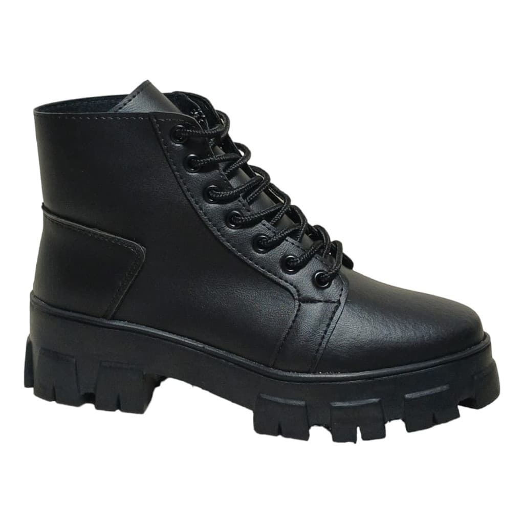 Bota Coturno Preto Tratorada Blogueira Cano Baixo Macia