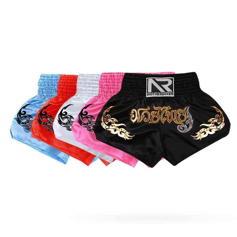 Short Muay Thai Profissional Muay Thai Calção Homens Mulheres Seluar MMA Muay Thai Budak Shorts Sanda Fato de Boxe de Treinamento de Luta Kids Kickboxing Grappling Fight Trunks Meninas Sa Treinamento Combate