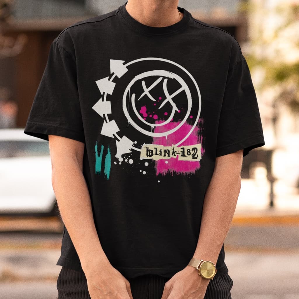 Camiseta Básica Blink 182 Mark Travis Integrantes Rock Turne