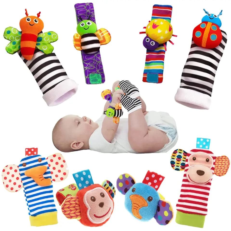 Brinquedos Chocalho de pulso meias  para bebês kit de meias menino e menina  chocalho divertido presente 0-12 meses 4pcs