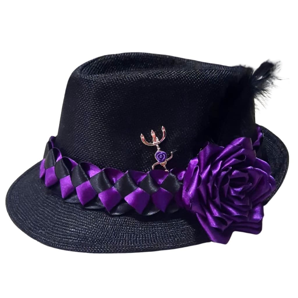 Chapeu Pomba Gira Roxo Fita Trançada Flor e Penas Umbanda