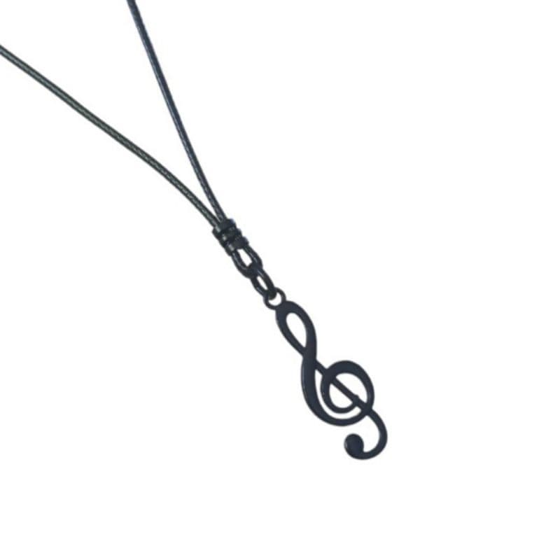 Colar Cordão Pingente Clave De Sol Música Modelo Longo Ajustável Premium