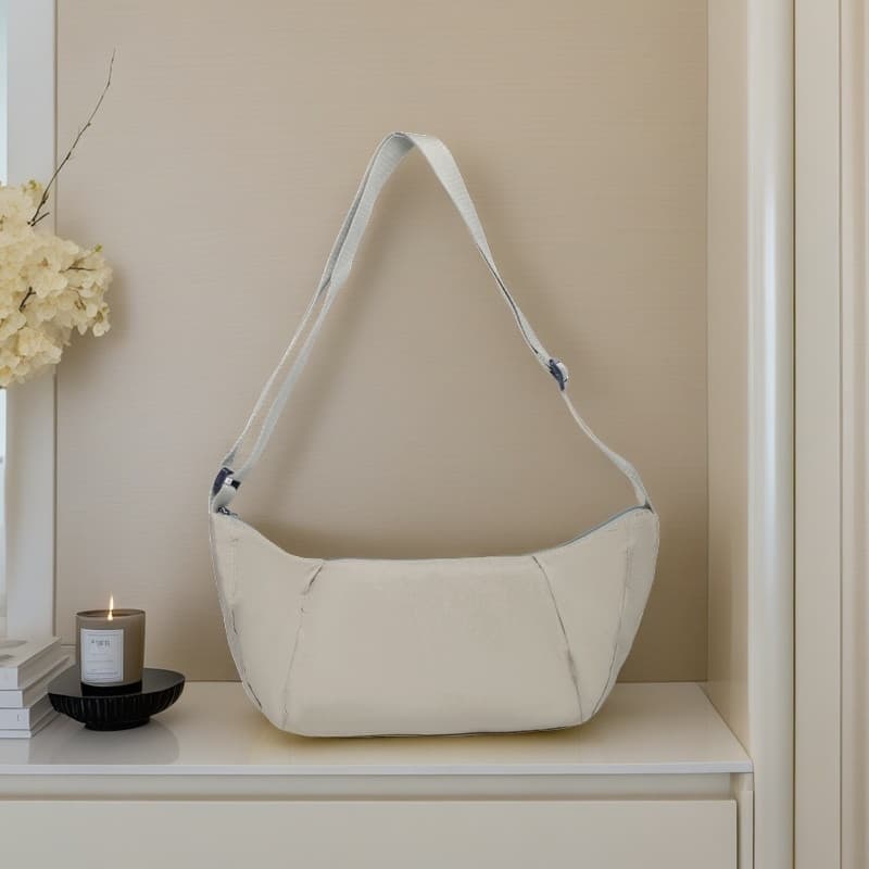 bolsa feminina transversal nylon impermeável NOVO meia-lua