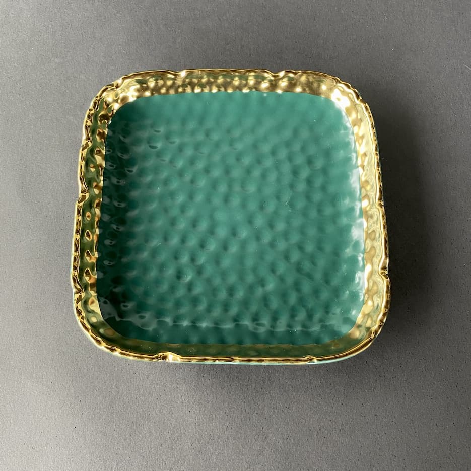 Bandeja Quadrada Porcelana Verde com Dourado 15 x 15 x 2 cm