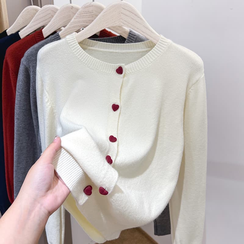 Amor coração botão de malha Cardigan feminino novo estilo Popular em torno do pescoço All-Match jaqueta pequena
