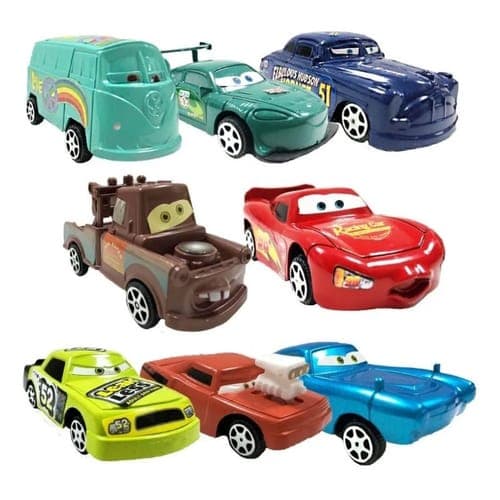 8 Carrinhos Coleção Carros Mc Queen a fricção
