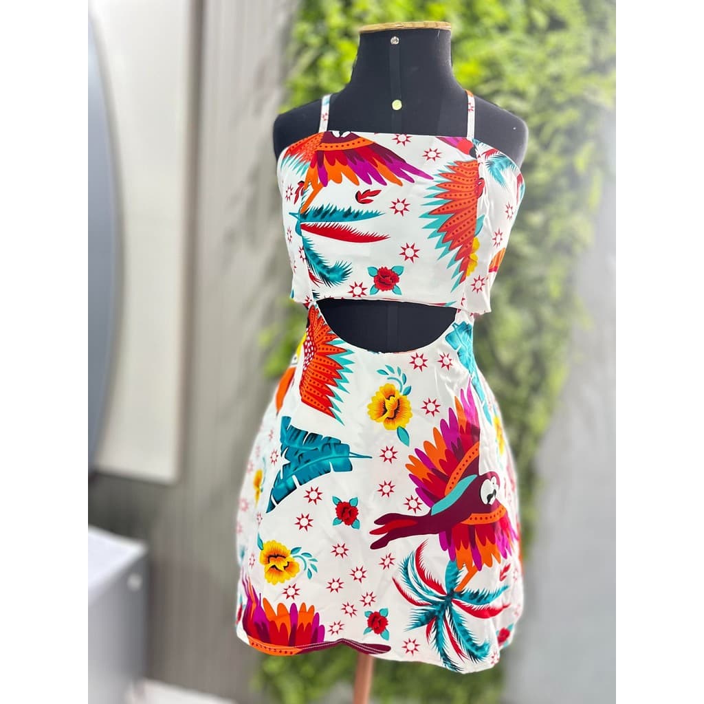 Vestido Macaquinho Estampa Tropical Coleção Verão Possui Bojo