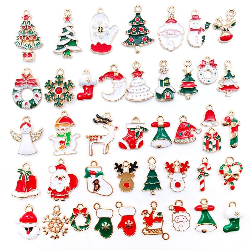 30PC/50PC/100PC Jóias De Natal Em Liga Com Gotejamento De Óleo DIY Acessórios Papai Noel Snowman Brincos De Sino Pulseira Pequenos Pingentes De Encanto Bijuteria Artesanato