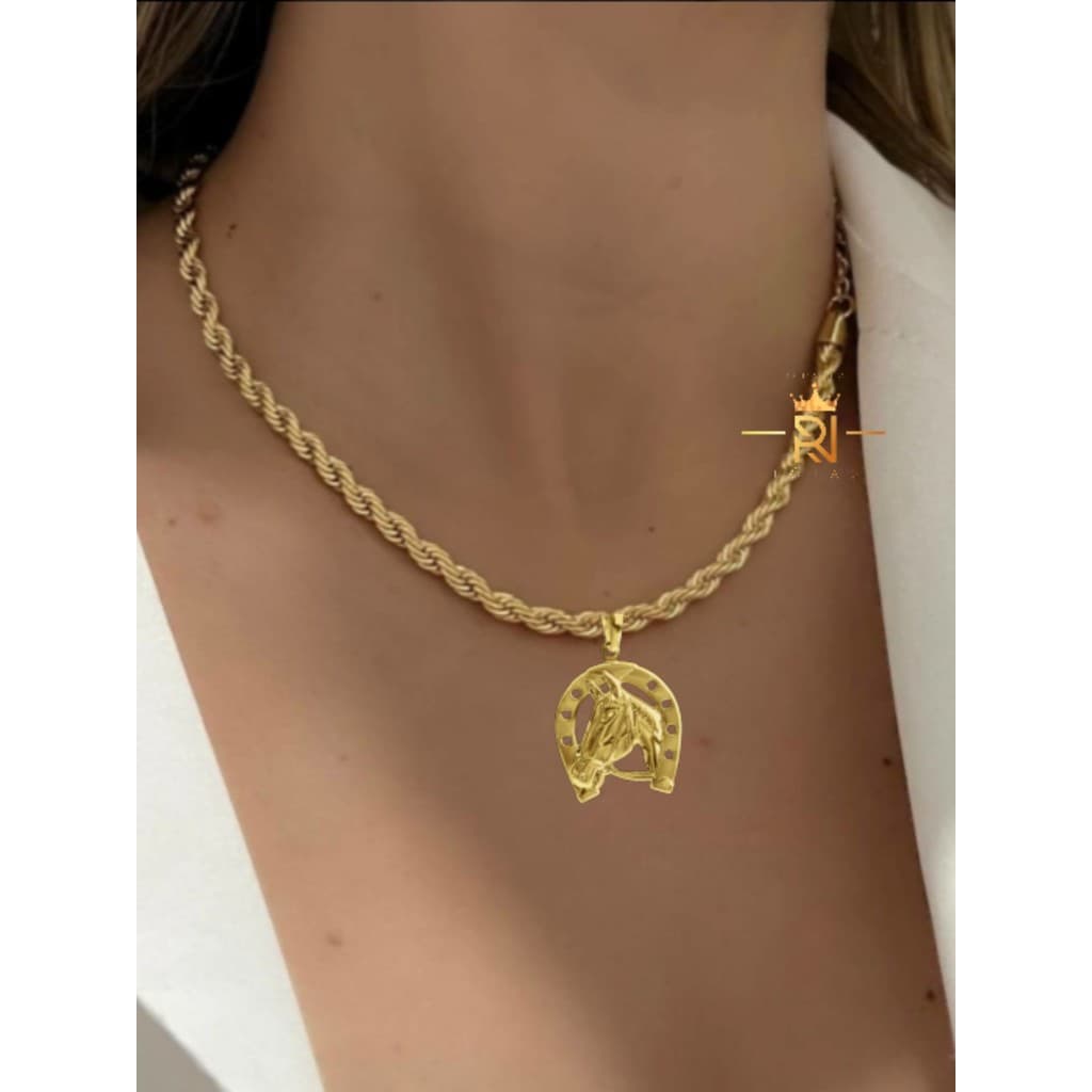Colar Feminino Cordão Baiano Banhado Dourado C/Pingente Ferradura Aço Inox Antialérgico