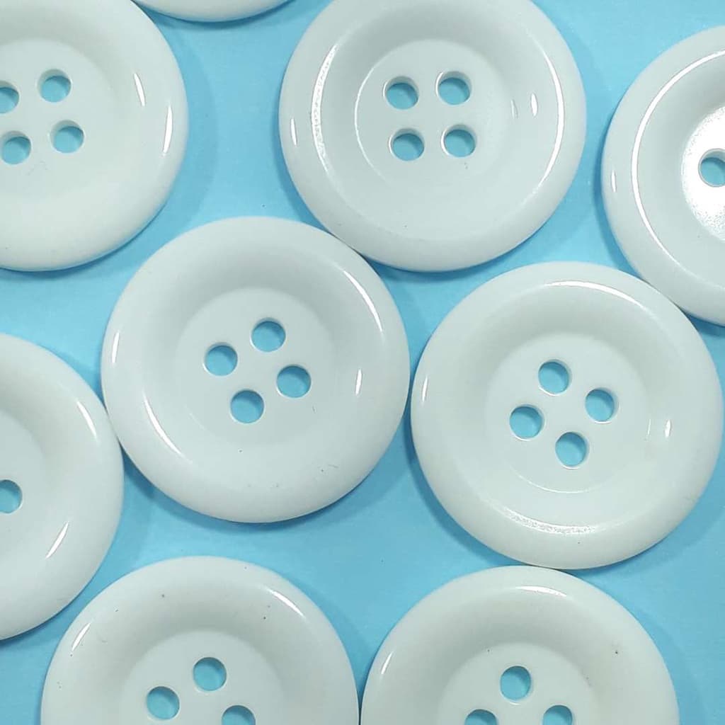 Botões Grande 4 Furos Brilhante Plástico ABS Branco 27mm 44220 Botao decorativo para confecção roupas e artesanato