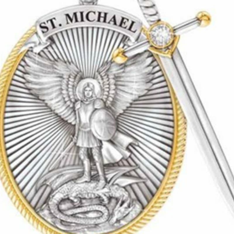 Colar De Ouro 18K Mitologia Ocidental Santo Michael Anjo Fé Amuleto De Jóias Arcanjo São Miguel Protege-Me Escudo Proteção Asa De Cruz Pendan