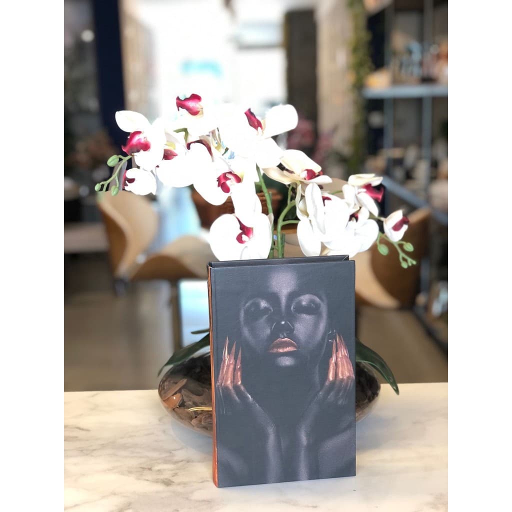 Caixa Livro Decorativo Preto Mulher P