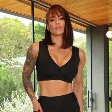 Top Cropped Fitness Feminino Com Bojo para Academia Confortável para Malhar e de Qualidade Moda Esportiva