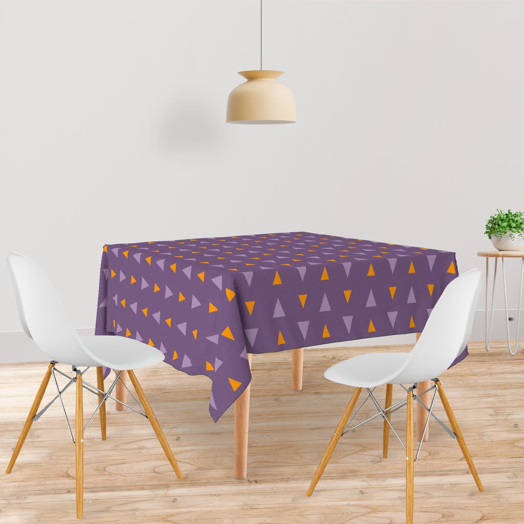 Toalha De Mesa Quadrada 4 Lugares Tecido Oxford Triângulos Roxo e Amarelo TL292 - 140x140cm