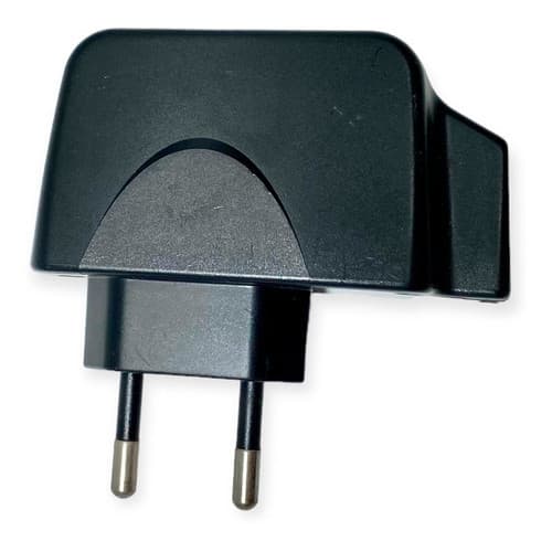 Fonte Tomada Carregador Preto Boa Qualidade Pronta Entrega