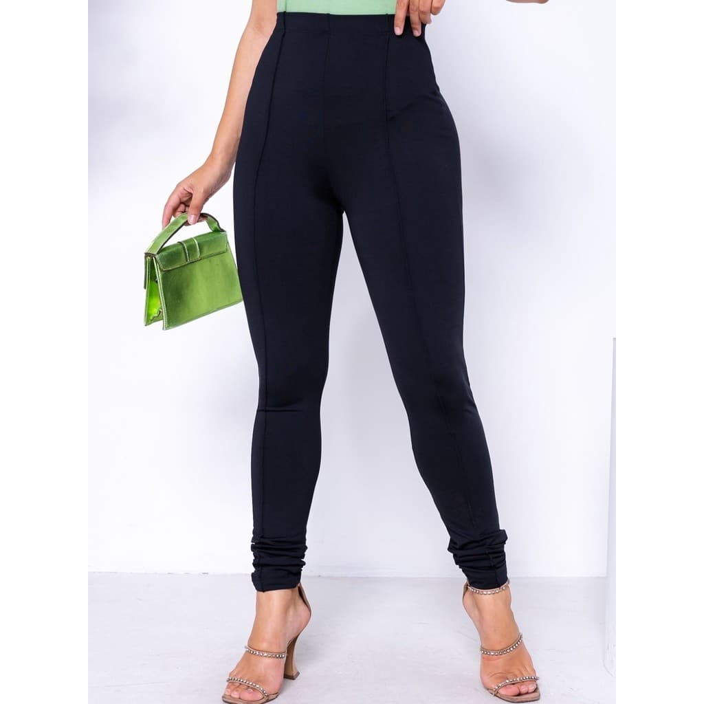 Calça Legging Montaria com Detalhe Friso Frontal Coleção Nova 2023