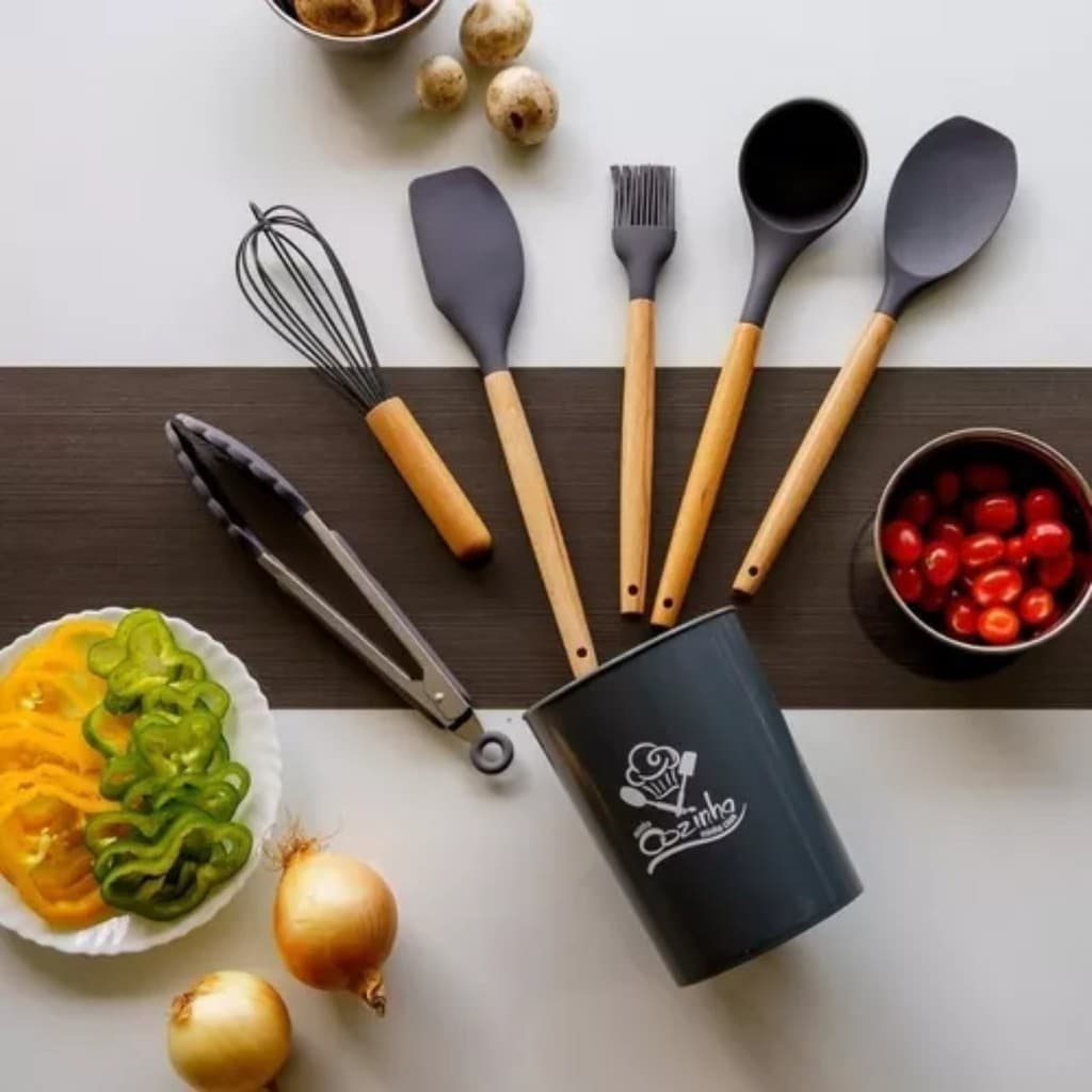 Jogo Talheres de Cozinha Silicone com Cabo Madeira 7 peças PRETO
