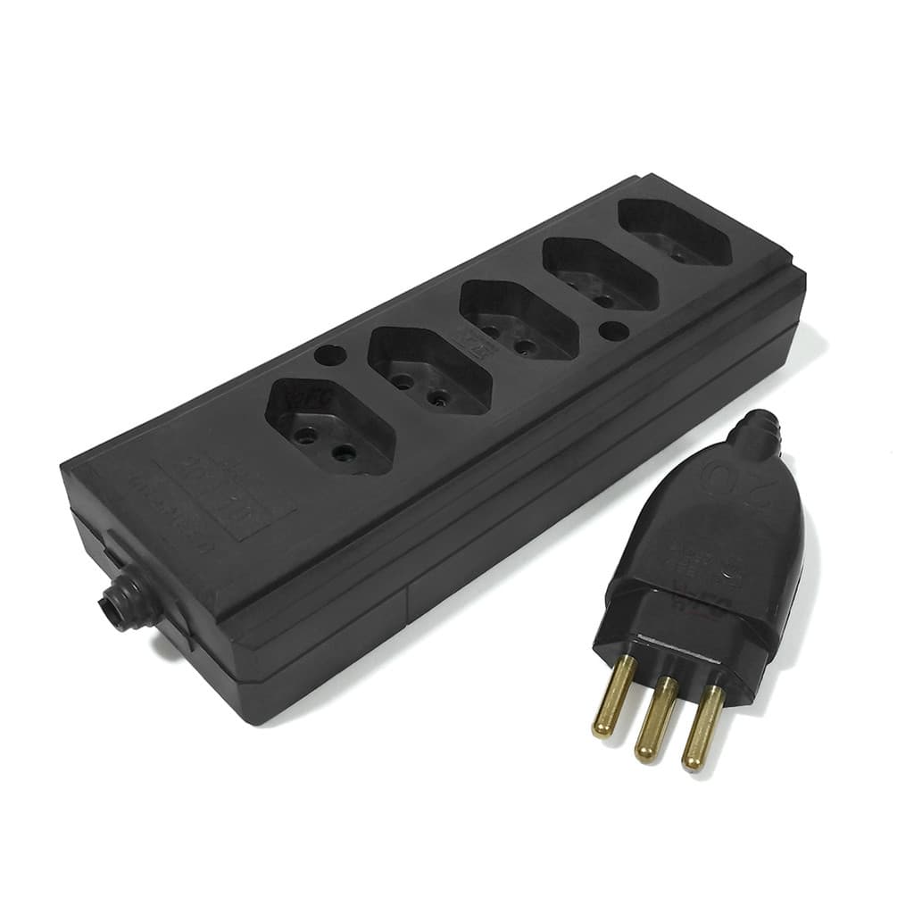 Régua Extensão 5 Tomadas Interneed + Plugue Macho 20A Bivolt 127/220V