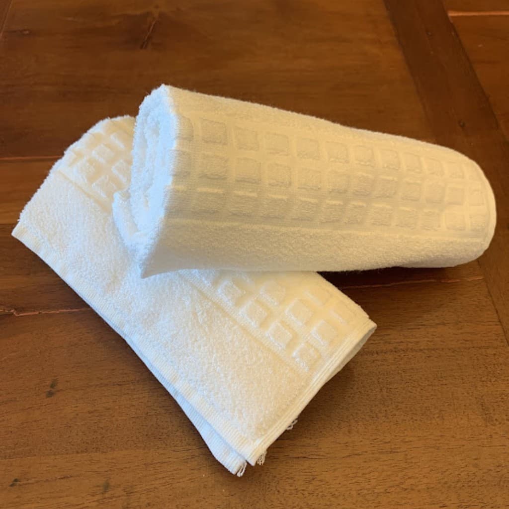 Kit 2 Toalhas de Piso Chão Teka Toronto Profiline 48x80 Algodão Alta Absorção Banheiro Hotel Pousada Airbnb