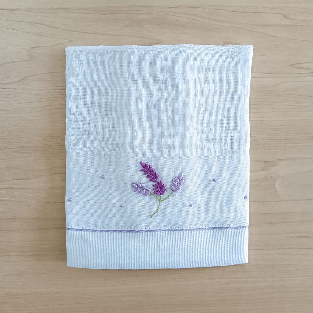 Fralda de boca | Bordada à mão | 100% algodão - Lavanda